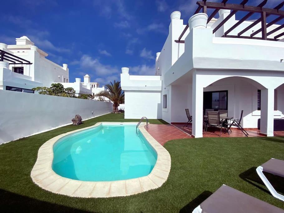 Villa Nina 'Luxury Villa In The Sun' كوراليهو المظهر الخارجي الصورة